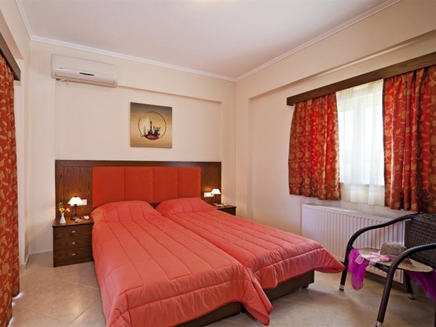 Imagen general del Hotel Selini Villas. Foto 11