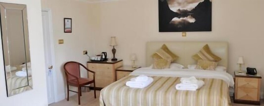 Imagen de la habitación del Hotel Sella Park House. Foto 8