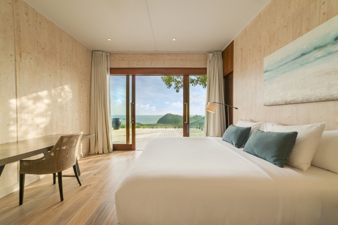 Imagen de la habitación del Hotel Selong Selo Resort and Residences. Foto 13