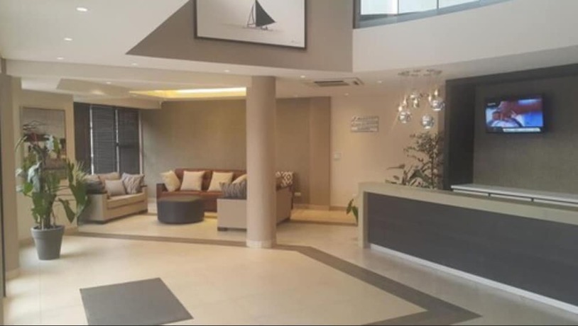 Imagen de los interiores del Hotel Selton. Foto 20