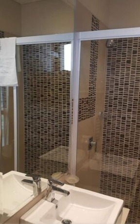 Imagen de la habitación del Hotel Selton. Foto 17