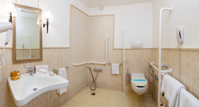 Imagen de la habitación del Hotel Selva Candida. Foto 7