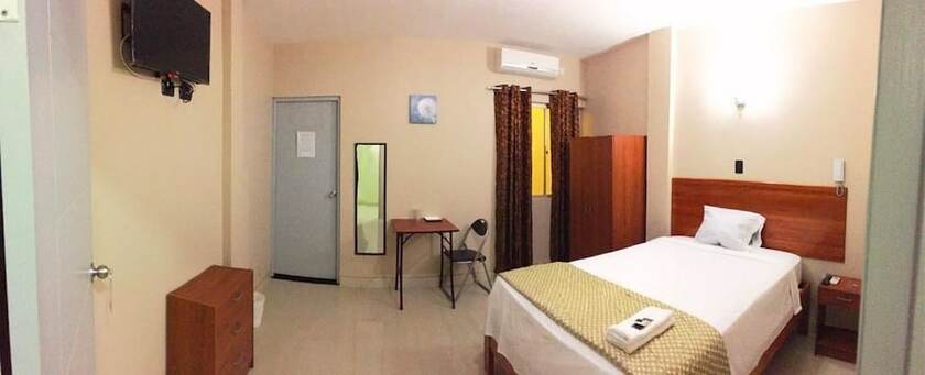 Imagen de la habitación del Hotel Selva Dorada. Foto 6