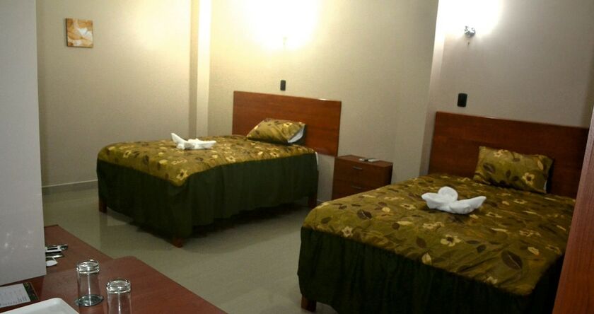 Imagen de la habitación del Hotel Selva Dorada. Foto 7