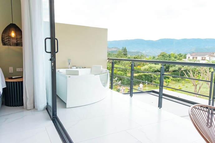 Imagen de la habitación del Hotel Selva Serena. Foto 3