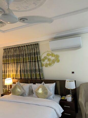 Imagen de la habitación del Hotel Selwilliam. Foto 20