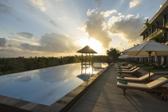 Imagen de la piscina del Hotel Semabu Hills Nusa Penida - Bali - Chse Certified. Foto 9