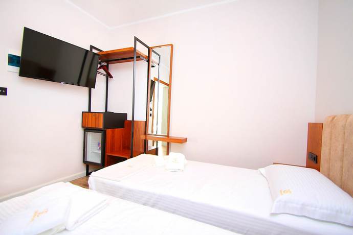 Imagen de la habitación del Hotel Semajo. Foto 7
