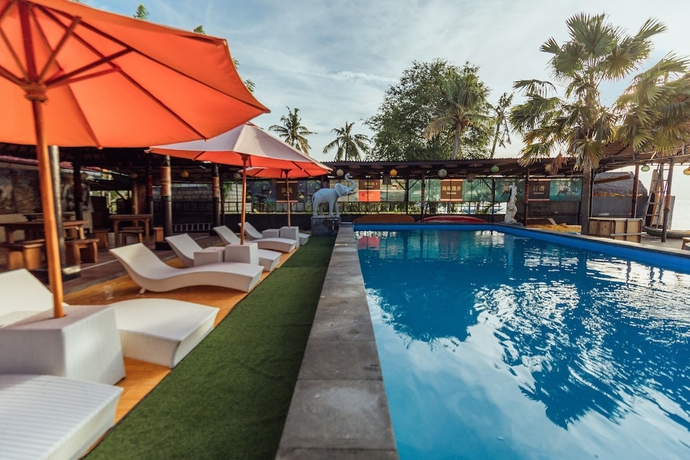 Imagen de la piscina del Hotel Semaya One Beach Guesthouse. Foto 16