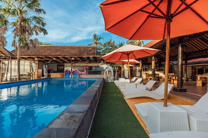 Imagen de la piscina del Hotel Semaya One Beach Guesthouse. Foto 17