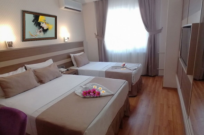 Imagen de la habitación del Hotel Sembol. Foto 5