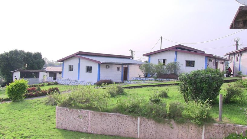 Imagen de los exteriores del Hotel Seme Beach. Foto 17