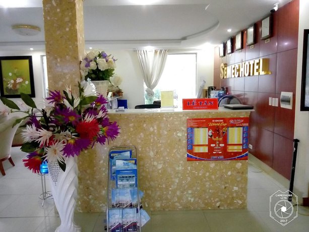 Imagen de los interiores del Hotel Semec. Foto 14