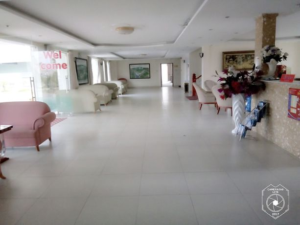 Imagen de los interiores del Hotel Semec. Foto 18