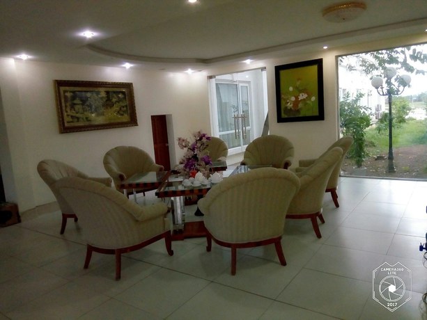 Imagen de los interiores del Hotel Semec. Foto 19