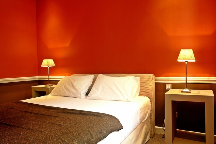 Imagen de la habitación del Hotel Semeli, Atenas. Foto 9