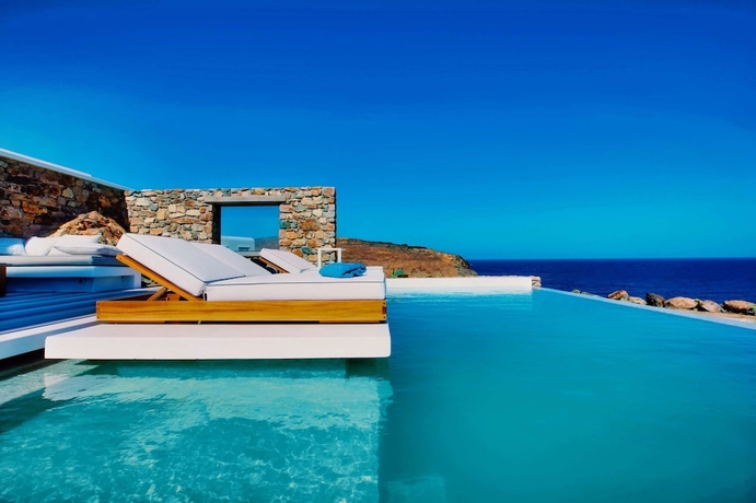 Imagen de la piscina del Hotel Semeli Coast Mykonos Curio Collection by Hilton. Foto 17