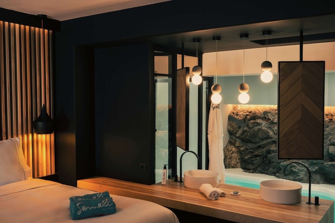 Imagen de la habitación del Hotel Semeli Coast Mykonos Curio Collection by Hilton. Foto 13