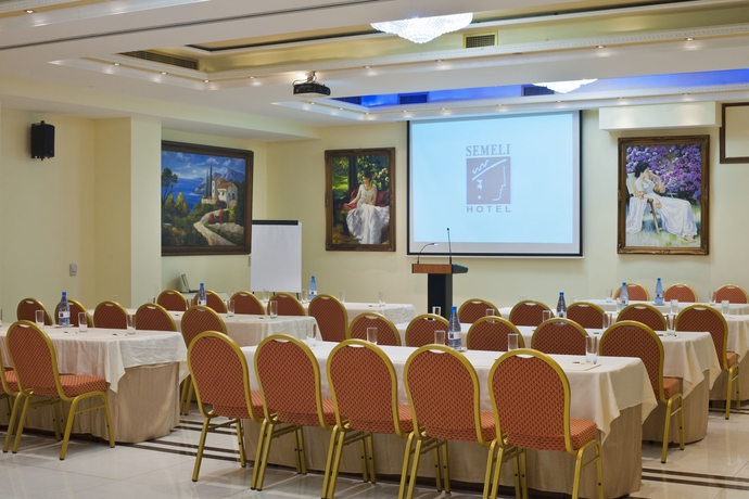 Imagen de los interiores del Hotel Semeli, NICOSIA. Foto 14