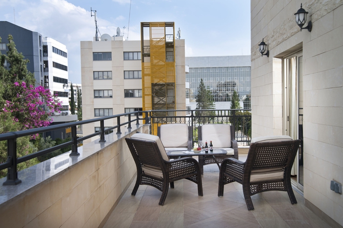 Imagen de la habitación del Hotel Semeli, NICOSIA. Foto 11