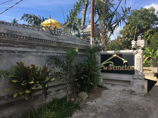 Imagen general del Hotel Semeton Homestay. Foto 15