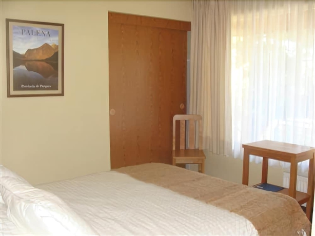 Imagen de la habitación del Hotel Seminario. Foto 13