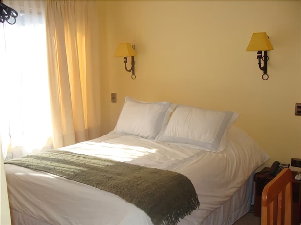 Imagen de la habitación del Hotel Seminario. Foto 16