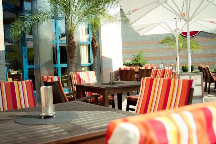 Imagen del bar/restaurante del Hotel Seminaris Nürnberg. Foto 3