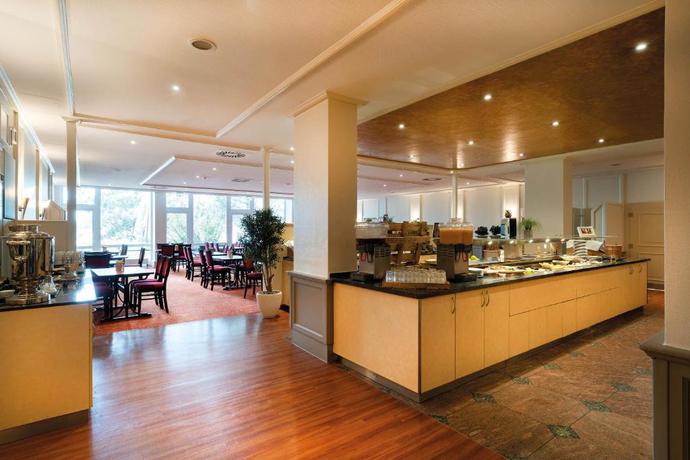 Imagen del bar/restaurante del Hotel Seminaris N&uuml;rnberg. Foto 4