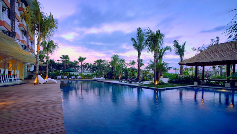Imagen de la piscina del Hotel Seminyak Garden - Chse Certified. Foto 14