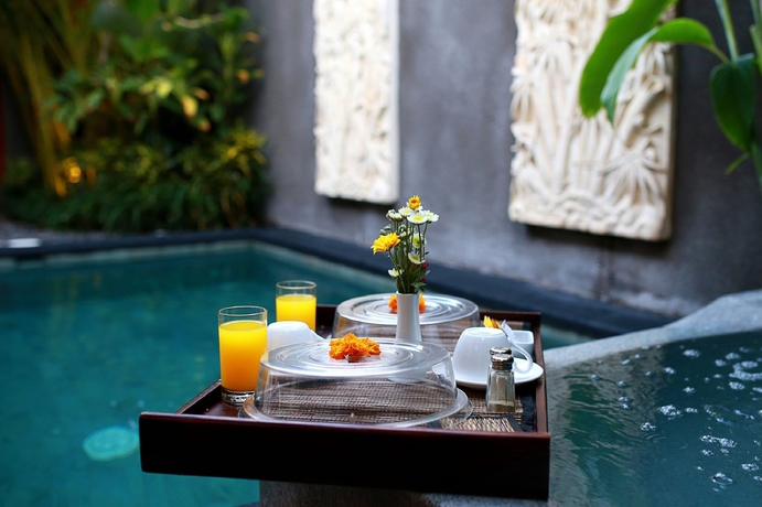 Imagen de la piscina del Hotel Seminyak Sanctuary Villa By Ini Vie Hospitality. Foto 11