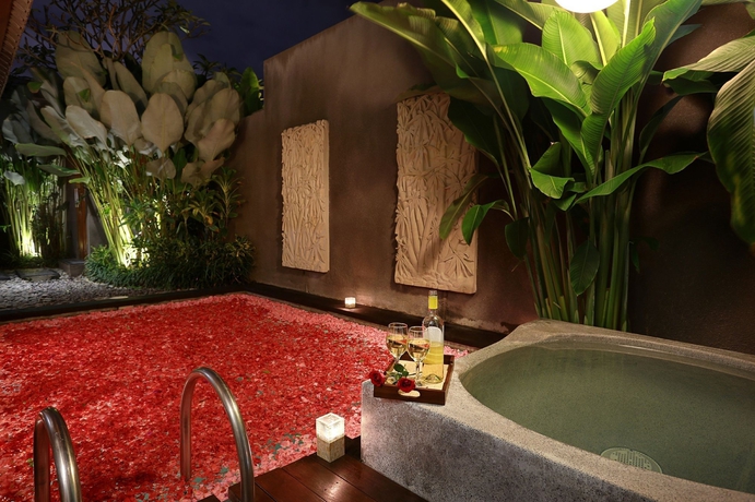 Imagen de la piscina del Hotel Seminyak Sanctuary Villa By Ini Vie Hospitality. Foto 12
