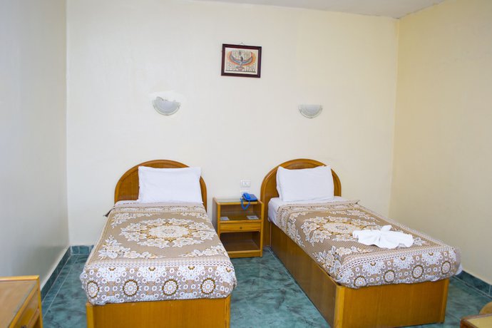 Imagen de la habitación del Hotel Semiramis, Alejandr&iacute;a. Foto 5