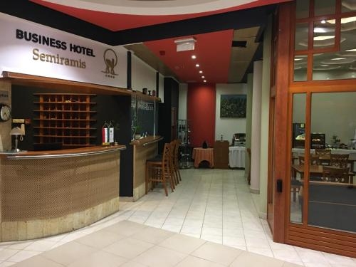 Imagen general del Hotel Semiramis Business. Foto 1