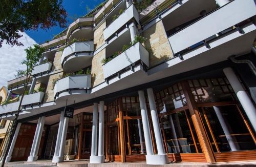 Imagen general del Hotel Semiramis Business. Foto 2