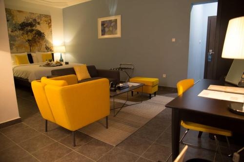 Imagen de la habitación del Hotel Semiramis City Center. Foto 7