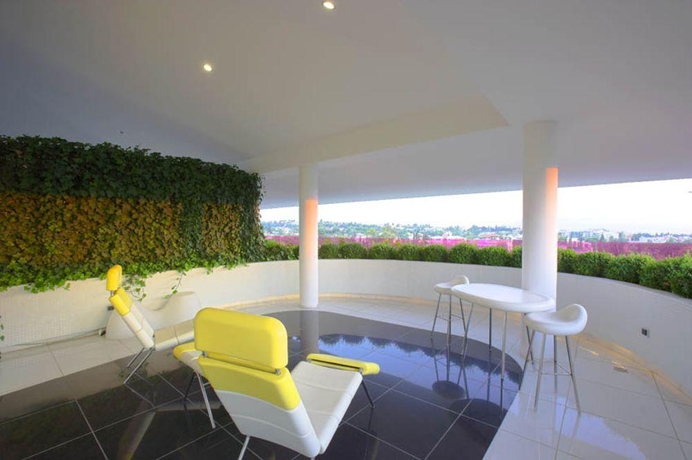 Imagen general del Hotel Semiramis. Foto 11