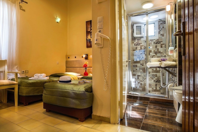 Imagen de la habitación del Hotel Semiramis Guesthouse, Kaminia. Foto 9