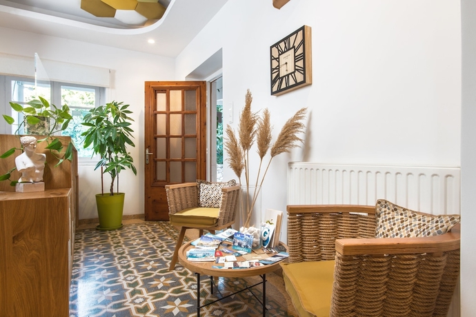 Imagen de los interiores del Hotel Semiramis Guesthouse, Kaminia. Foto 19