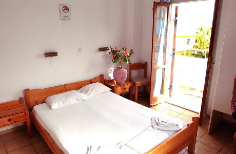 Imagen de la habitación del Hotel Semiramis Malia. Foto 3