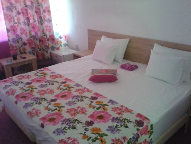 Imagen de la habitación del Hotel Semiramis, VENUS - SATURN. Foto 7