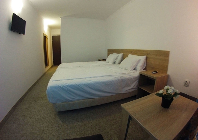Imagen de la habitación del Hotel Semiramis, VENUS - SATURN. Foto 13