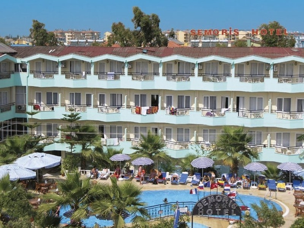 Imagen general del Hotel Semoris. Foto 6