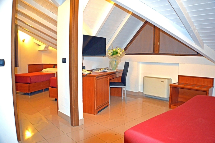 Imagen de la habitación del Hotel Sempione Ristorante. Foto 7