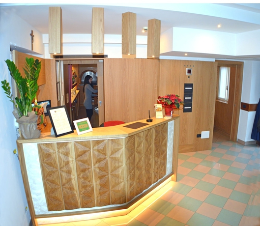 Imagen de los interiores del Hotel Sempione Ristorante. Foto 19