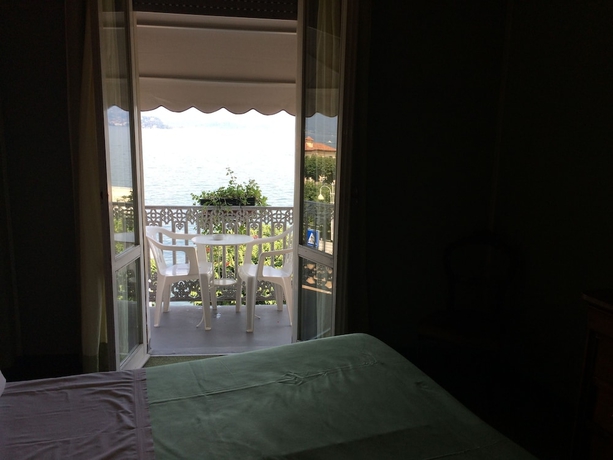 Imagen de la habitación del Hotel Sempione, Stresa. Foto 6