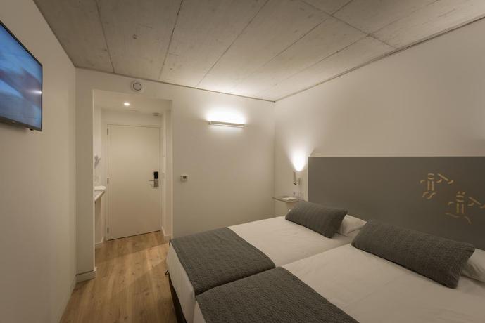 Imagen general del Hotel Semprefisterra. Foto 13