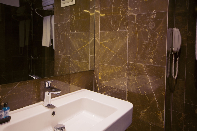 Imagen de la habitación del Hotel Semsan, Sisli. Foto 9