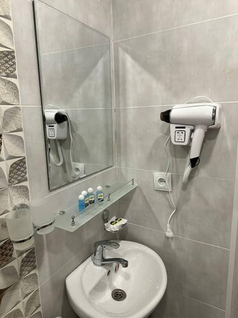 Imagen general del Hotel Semurg. Foto 2