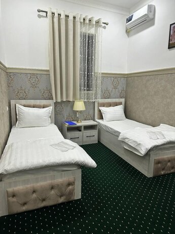 Imagen de la habitación del Hotel Semurg. Foto 16